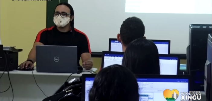 Curso de informática na reta final em Vitória do Xingu
